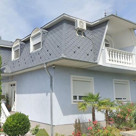 Sárga-Kék ház Apartamento Vonyarcvashegy Exterior foto