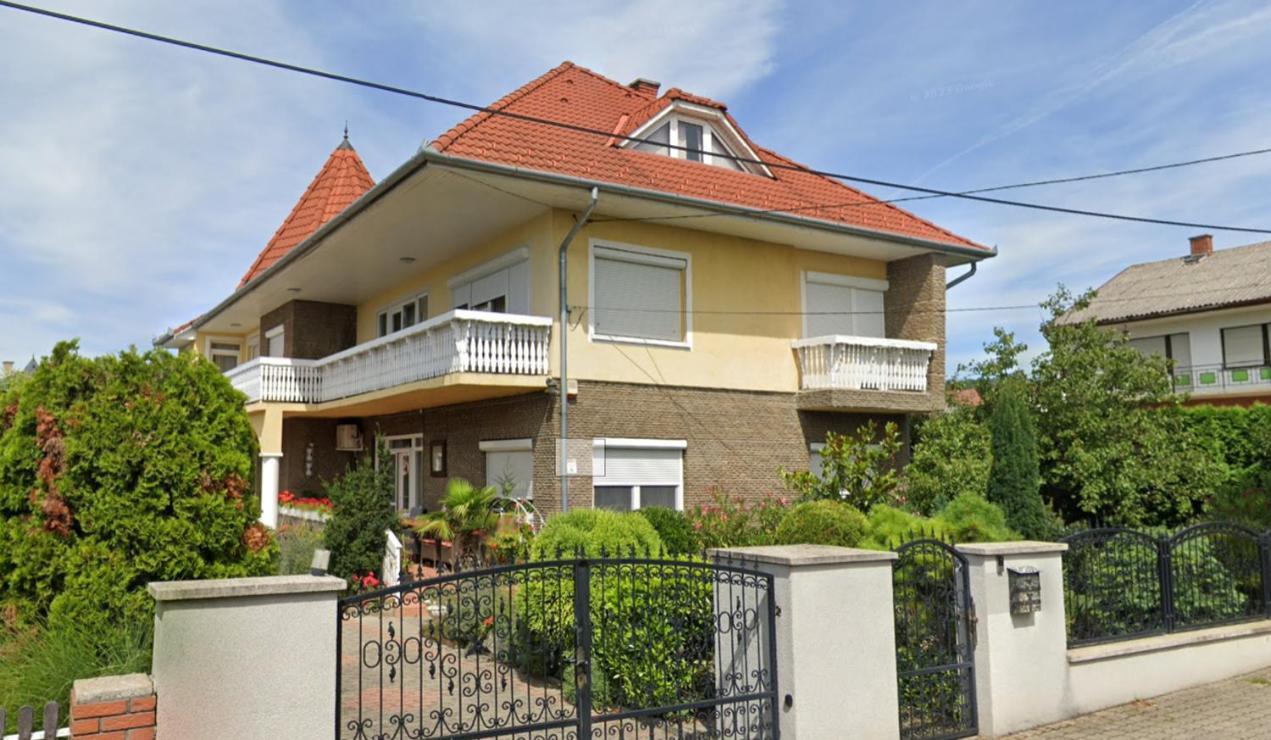 Sárga-Kék ház Apartamento Vonyarcvashegy Exterior foto